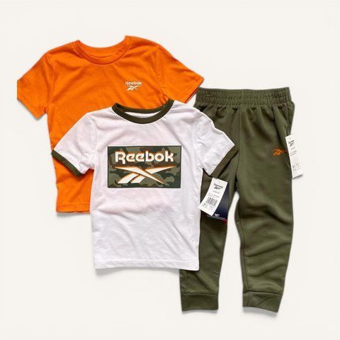 Костюм Reebok спортивний дитячий на хлопчика комплект 2 футболи + штани 92 см (1,5-2 роки) зелений, білий, помаранчевий 131901394 фото